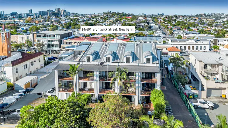 24/691 Brunswick Street