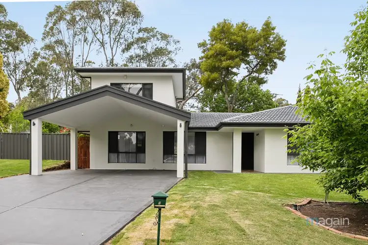 7 Shiraz Court