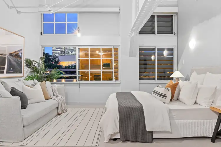 360/6 Cowper Wharf Roadway