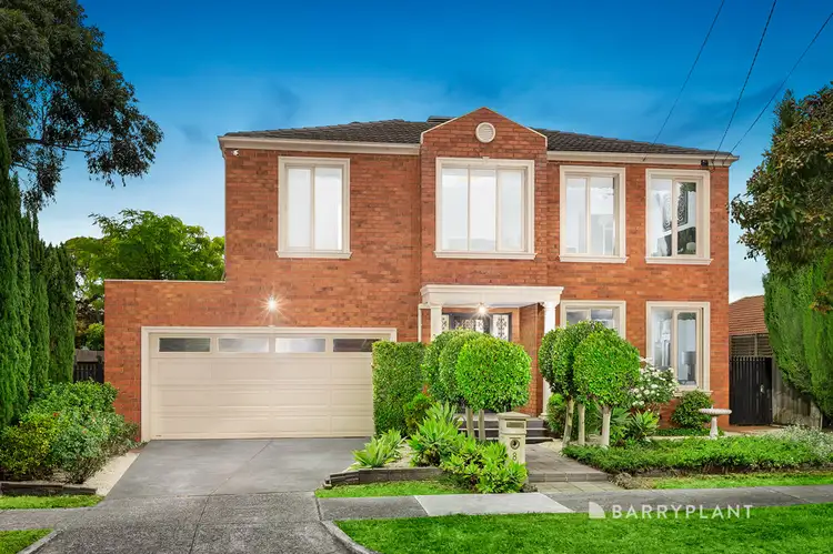 8 Hastings Street