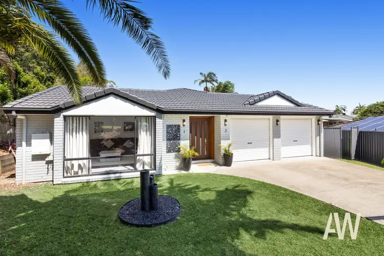 13 Mallee Close