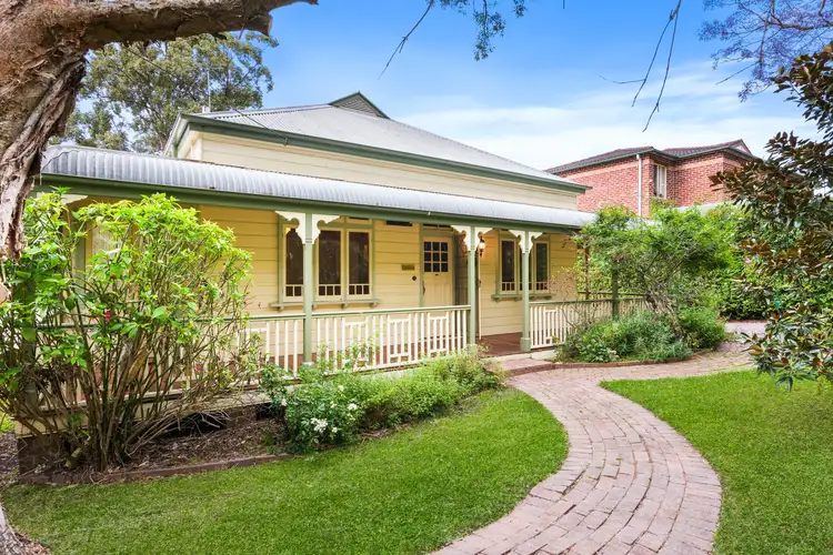 16 Boronia Avenue