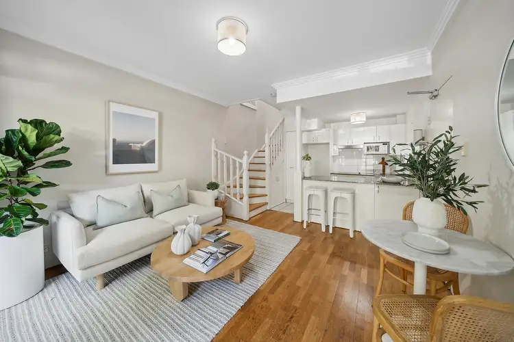 2/51 Pittwater Road