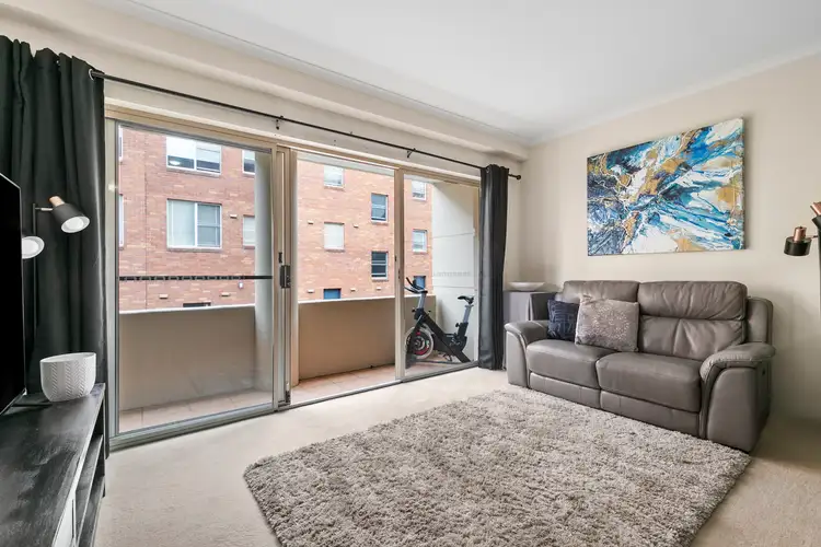3/6-10 Boronia Street
