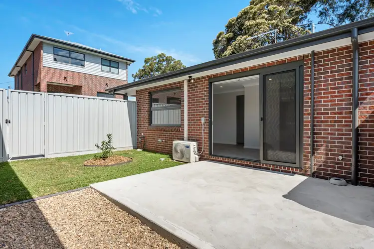 86A Sarsfield Street