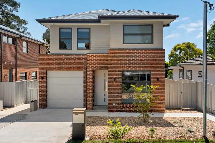 88 Sarsfield Street