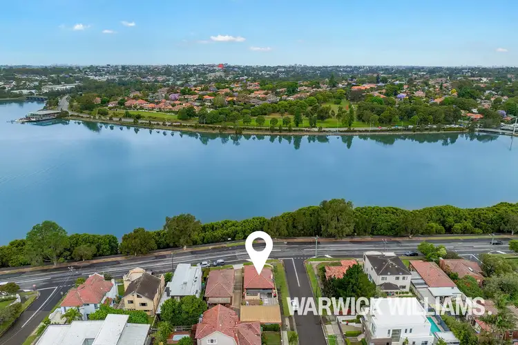 69 Henley Marine Drive
