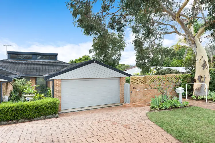 12b Whitewood Place