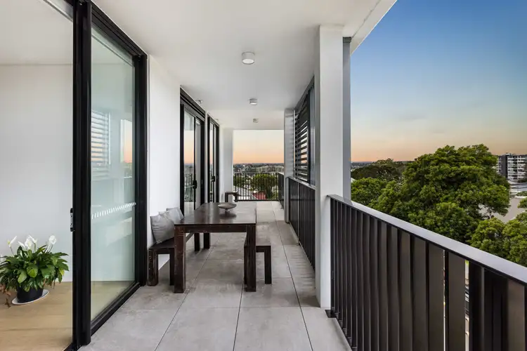 206/8 Cambridge Street