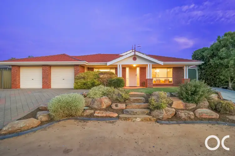 42 Mander Crescent