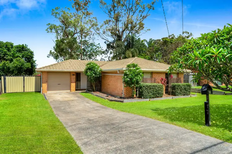 17 Hughes Street
