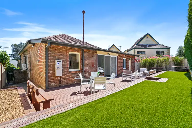 73 Carlingford Road