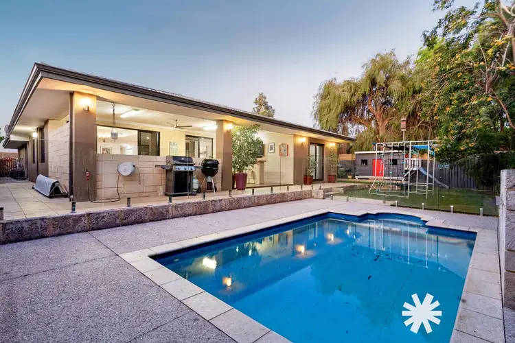 18 Hibbertia Crescent