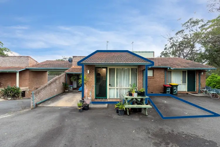 2/131 Merimbula Drive