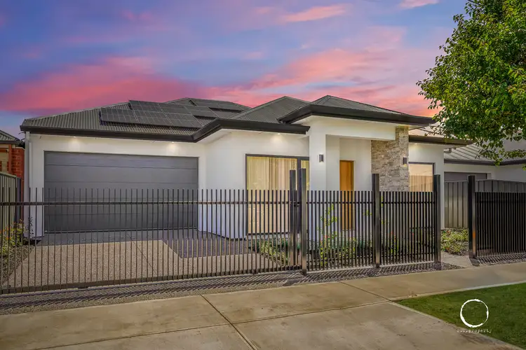 1A Fisher Terrace