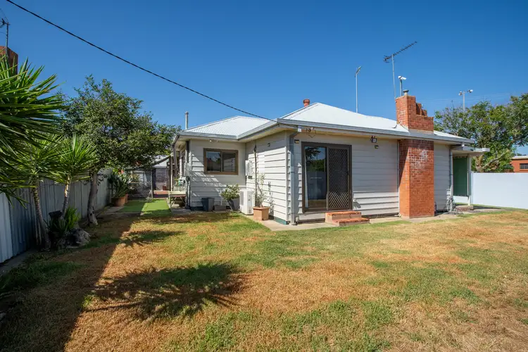453 Wantigong Street