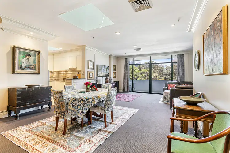 417/88 Dowling Street