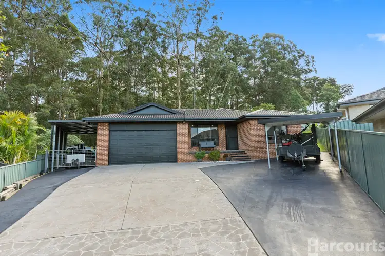 13 Yarrat Place