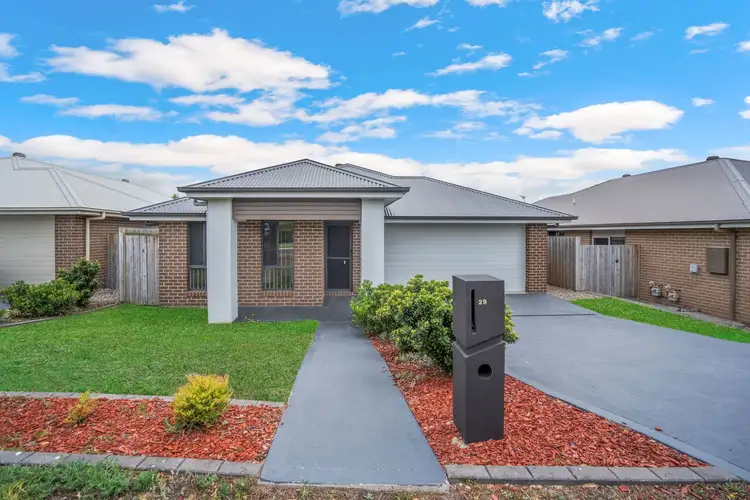 29 Guthrie Crescent