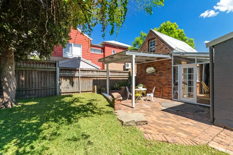 27 Denman Street