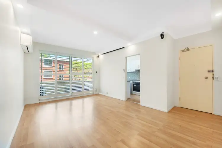 9/13 Wheatleigh Street