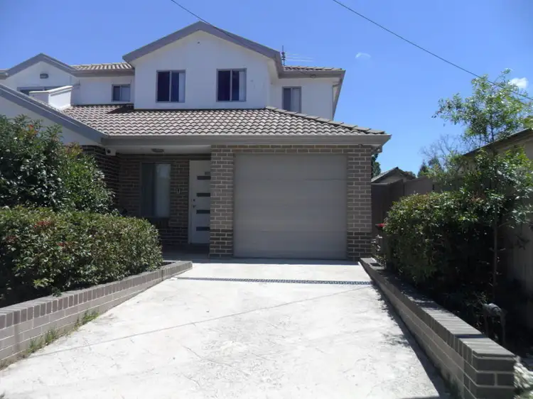 37 Boronia Street