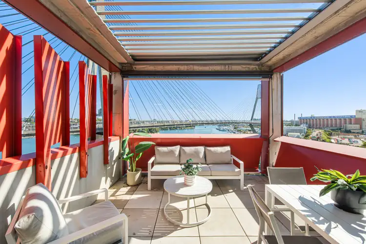 304/1 Distillery Drive
