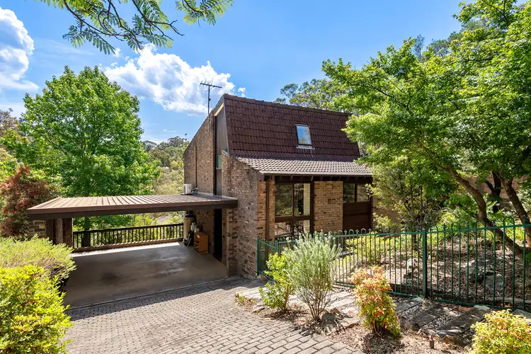 8 Derby Place