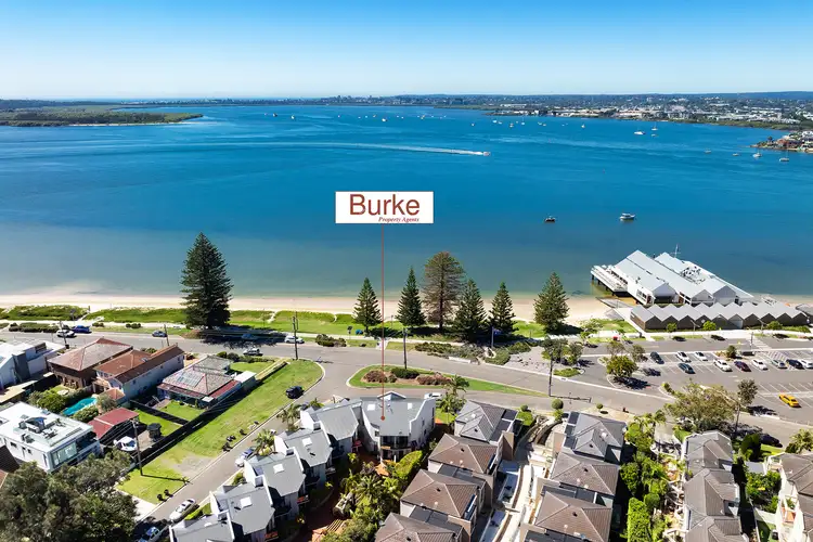 2/60-62 Fraters Avenue