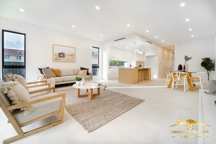Second view of Homely semi-detached listing, 2C Bunbury Road, Macquarie Fields NSW 2564
