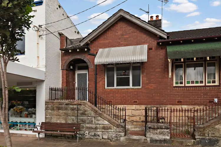 152 Blues Point Road