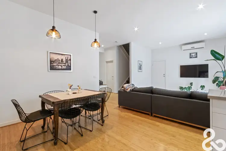 85A Clyde Street