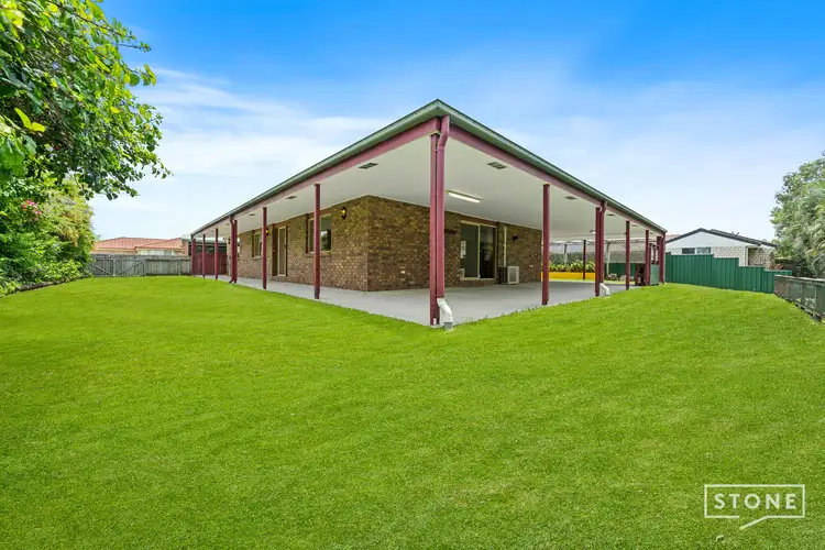 16 Westray Court