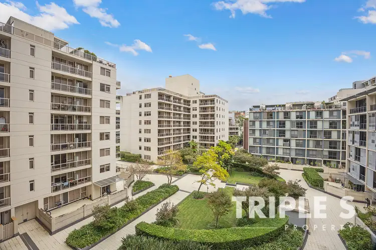 259/10 Lachlan Street