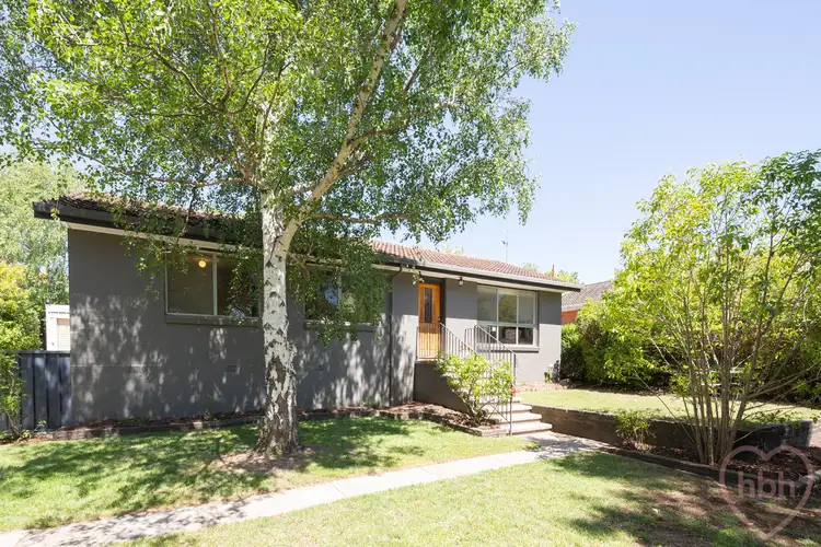 30 Blackman Crescent