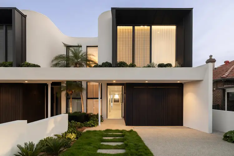 25a Lea Avenue