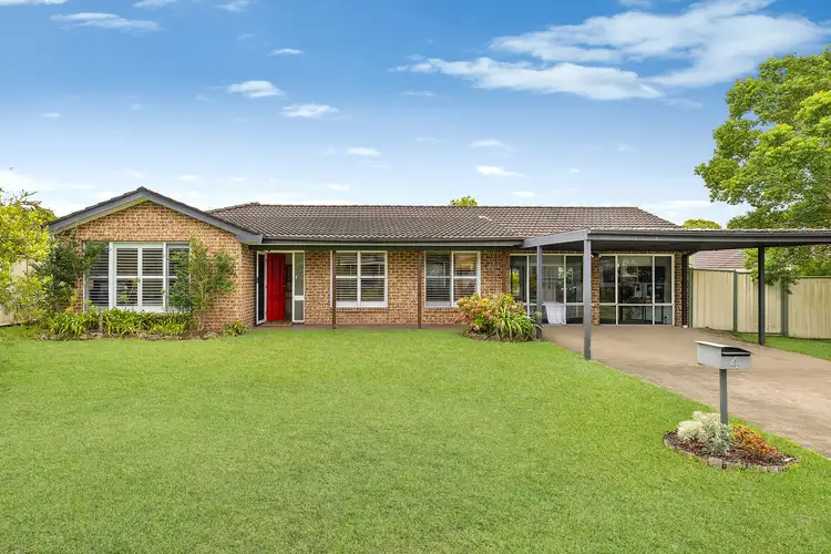 4 Seaman Close