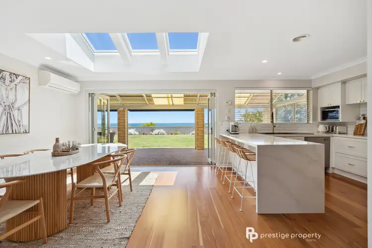 21 Mainsail Drive