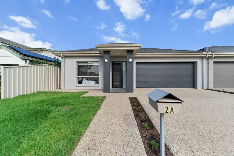 2A Daly Crescent