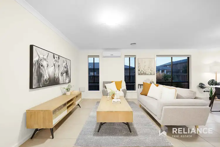 33 Seagrass Crescent