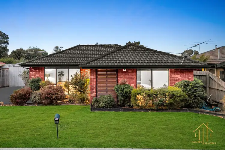 32 Willora Crescent