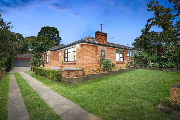 37 Iris Street