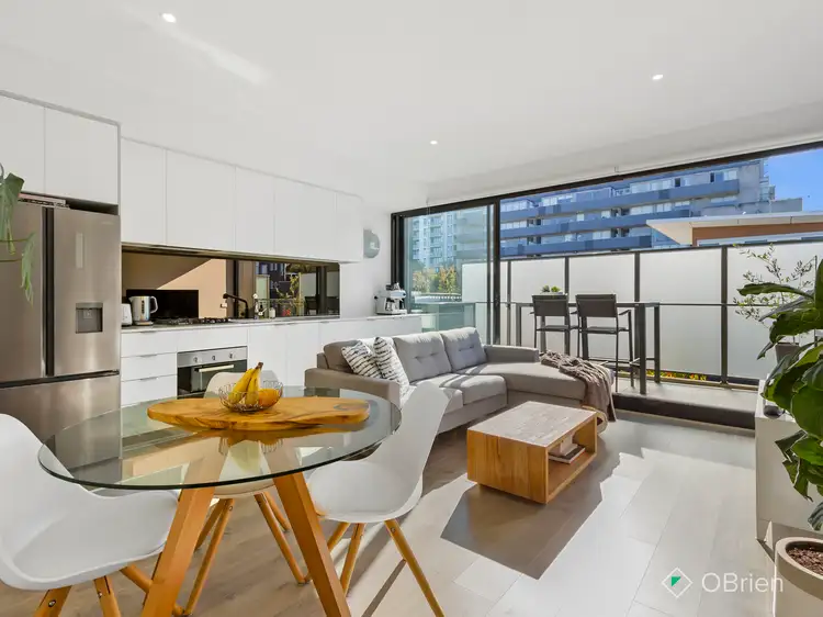 206/83 Tram Road