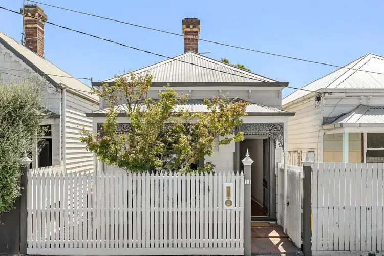 21 Pridham Street