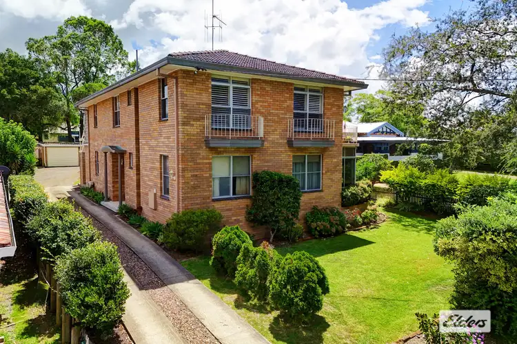 1/303a Victoria Street