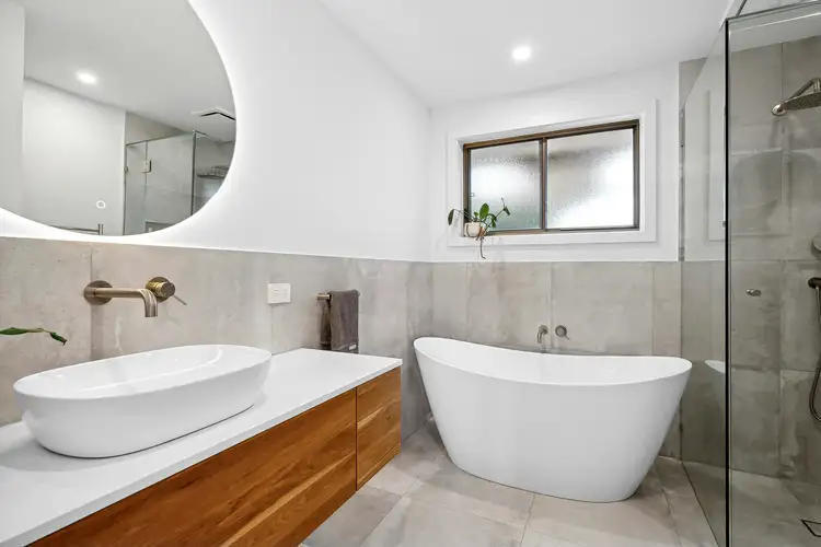 Sixth view of Homely house listing, 1 Raydon Court, Grovedale VIC 3216