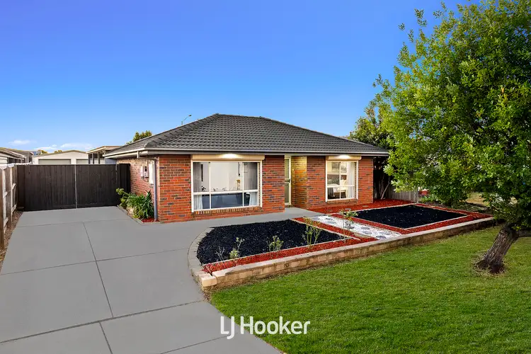 Main view of Homely house listing, 6 Nariel Place, Cranbourne West VIC 3977
