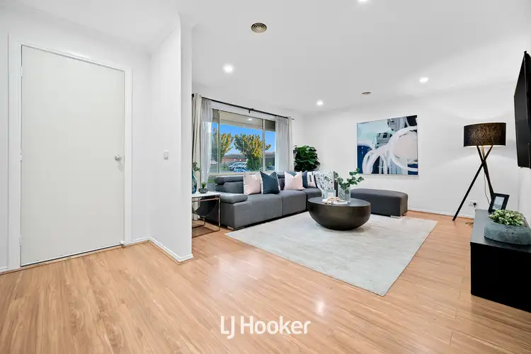 Fourth view of Homely house listing, 6 Nariel Place, Cranbourne West VIC 3977