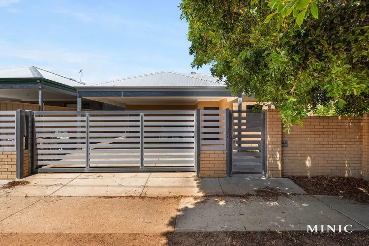 37a Hale Road