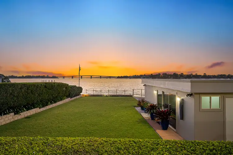 20 Belgrave Esplanade